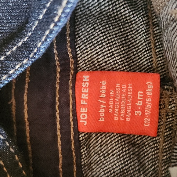 O12 Heavy duty kids denim overalls. Leg snaps for easy diaper change. 4 pockets - Picture 3 of 10